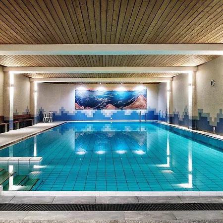 Апартаменты Paradies 212