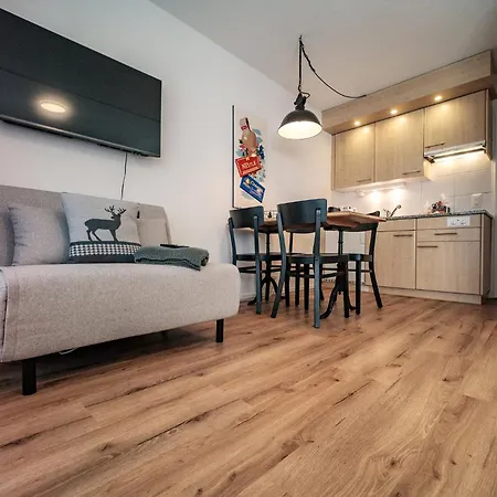 Апартаменты Paradies 212 Ароза